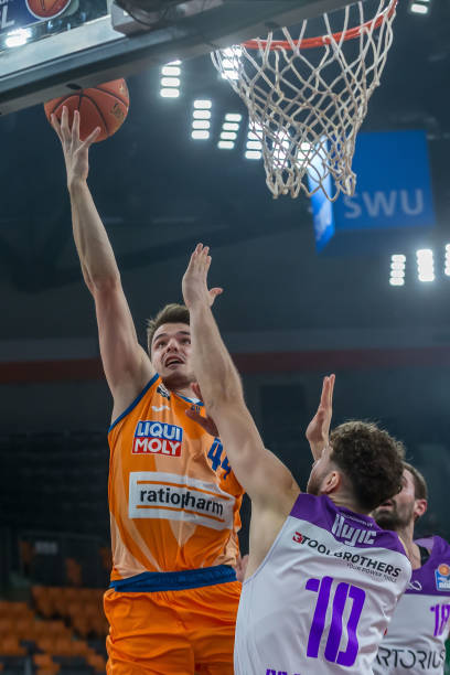 看台上的支 看台上的支