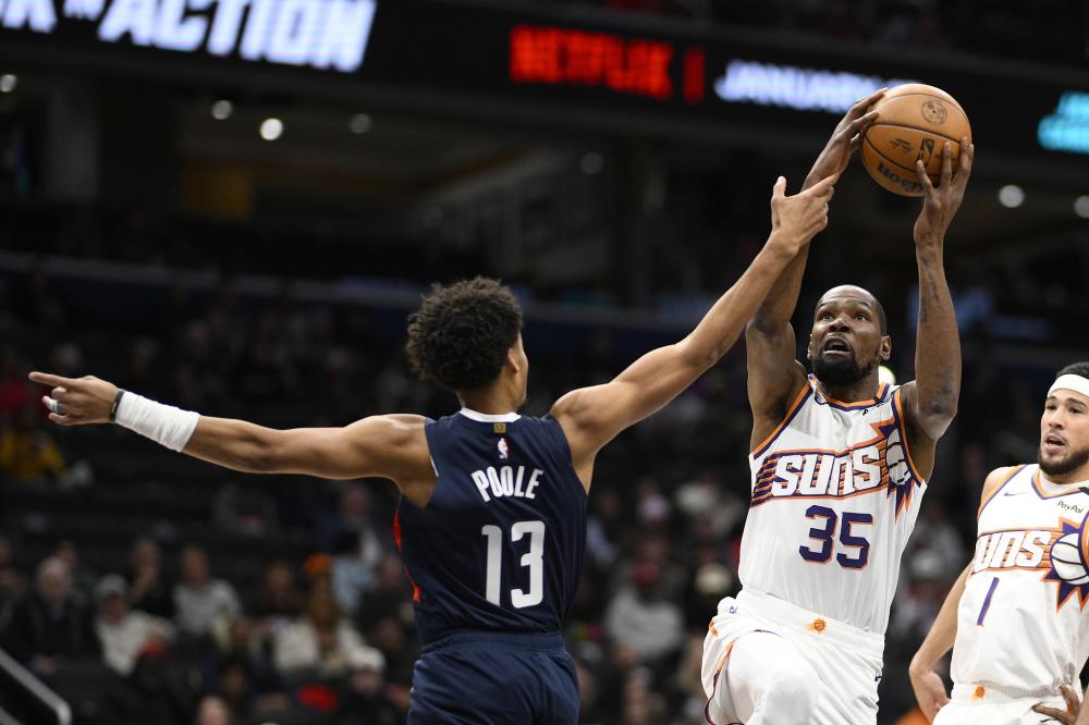 队虽然在国 队虽然在国